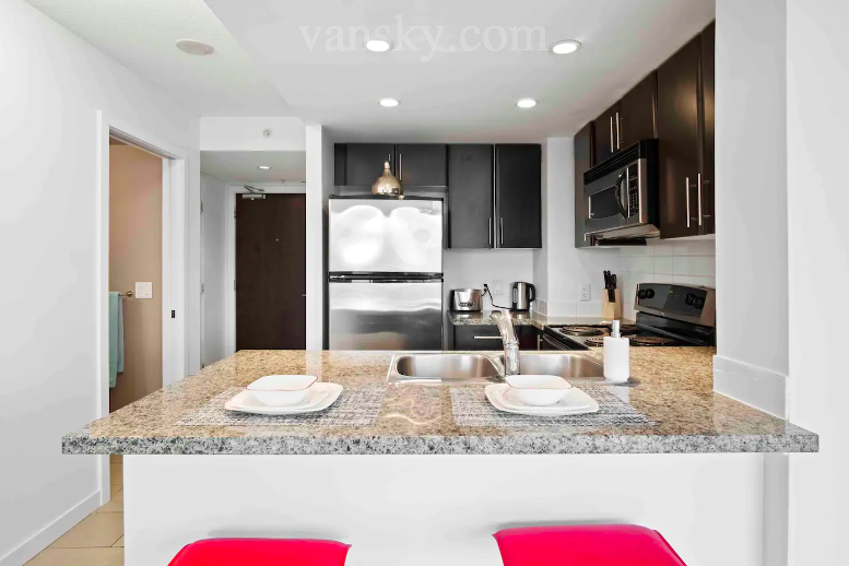 200408112402_Photo Keefer 10.png